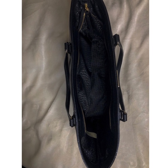 Kate Spade - Picture 2 of 4